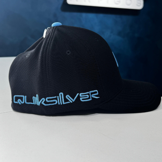 Boné Quiksilver Aba Curva Emb Side Omni Branco  P