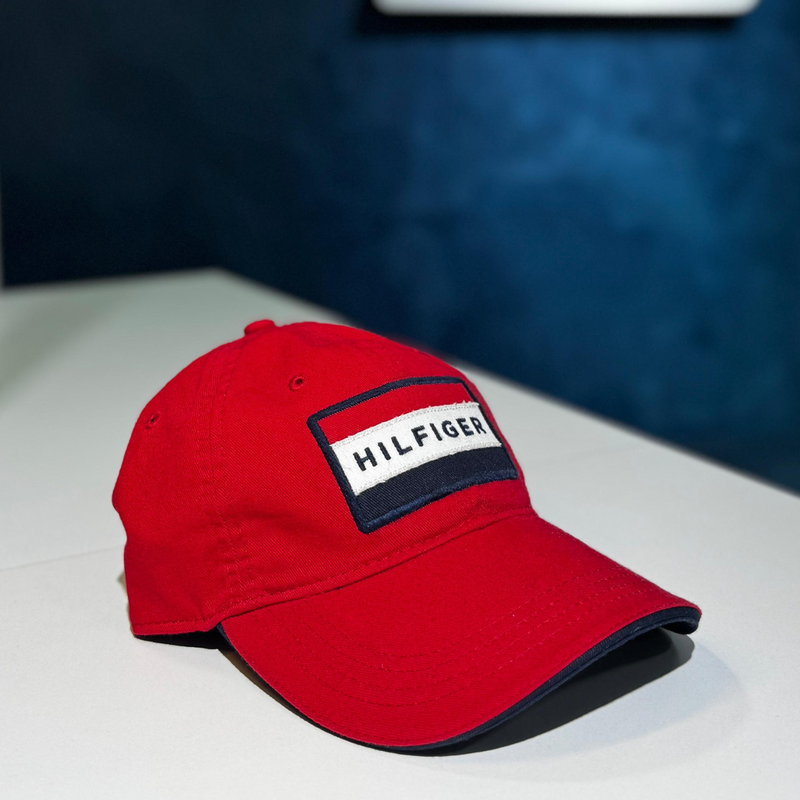 Boné Tommy Hilfiger Masculino Classic Bandeira Vermelha