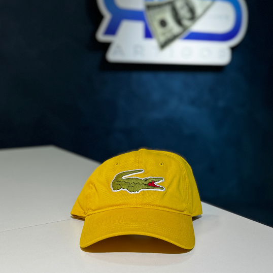 Boné Lacoste Amarelo