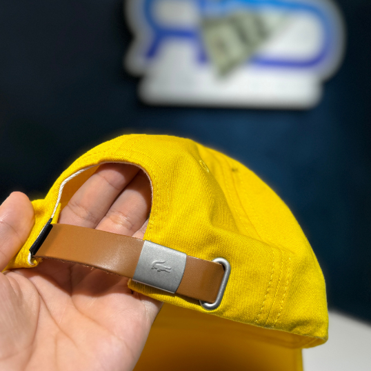 Boné Lacoste Amarelo